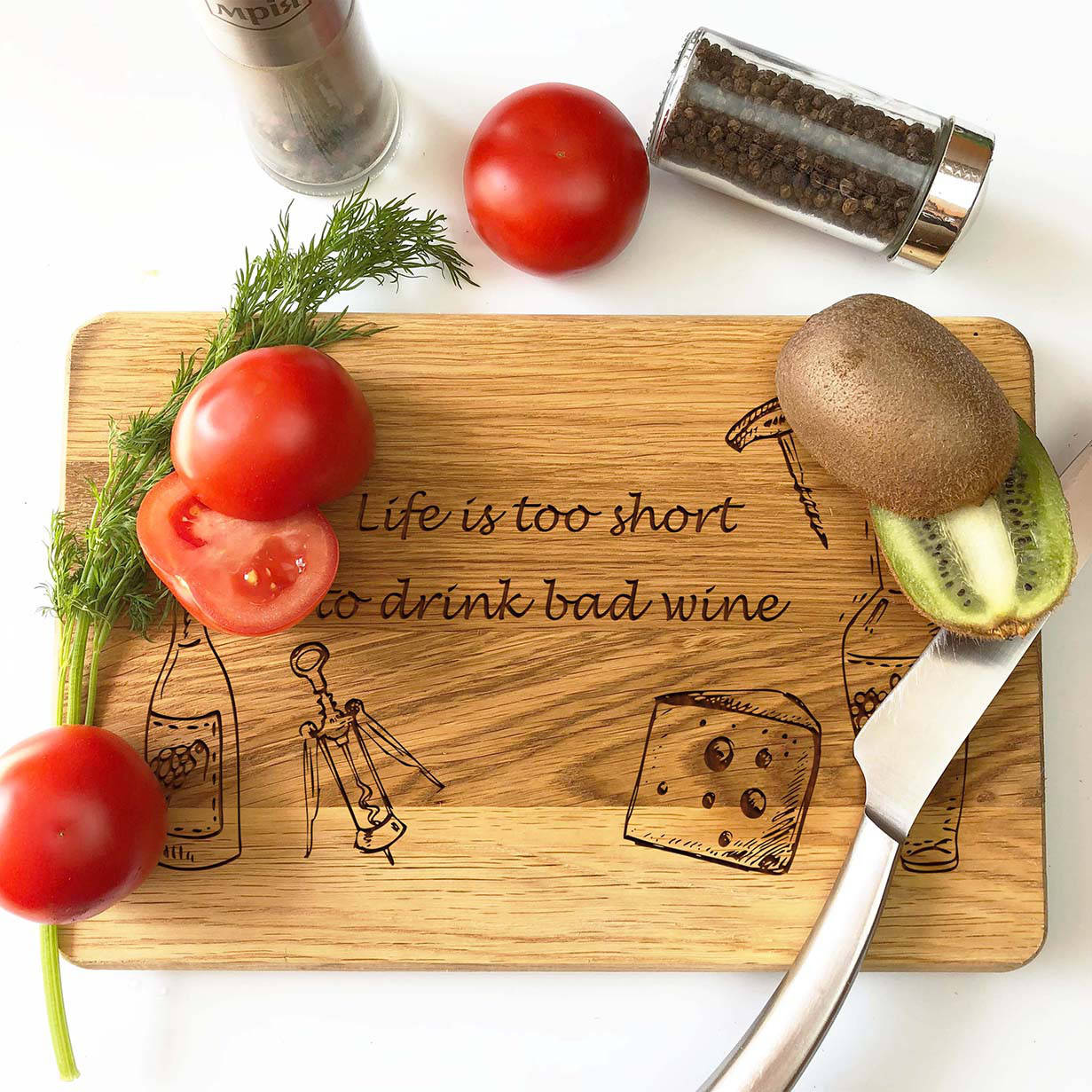 

Деревянная разделочная доска 30 х 20 см с логотипом под заказ