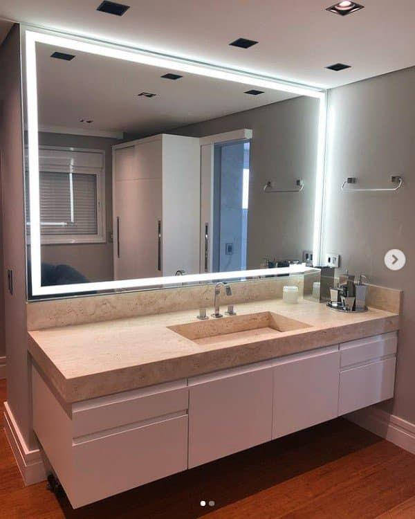 

Зеркало настенное 90 * 100 см с led подсветкой