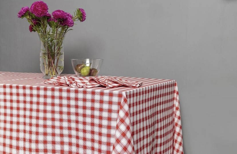 

Скатерть хлопковая клетка красная размер 120/145 см, Красный