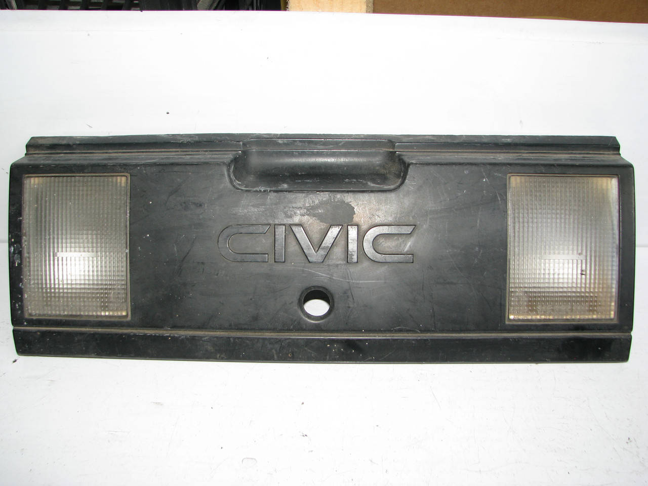 

Б/у фонарь задний центральный Honda Civic III 3дв хб 1986-1987, STANLEY 016-3652