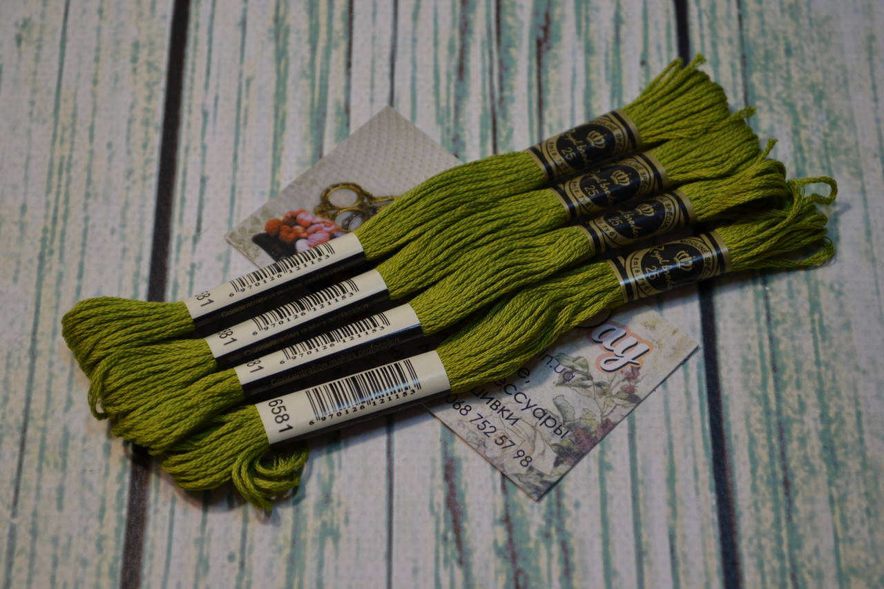 

Мулине Royal Broderie, цвет №581