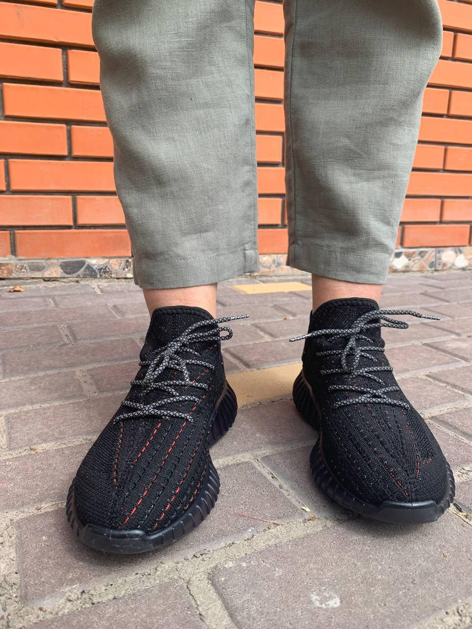 

Женские кроссовки Yeezy Boost 350 (чёрные) весенне-летние кроссы, Черный