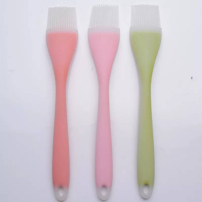 

Кисточка силиконовая Новая 26 см