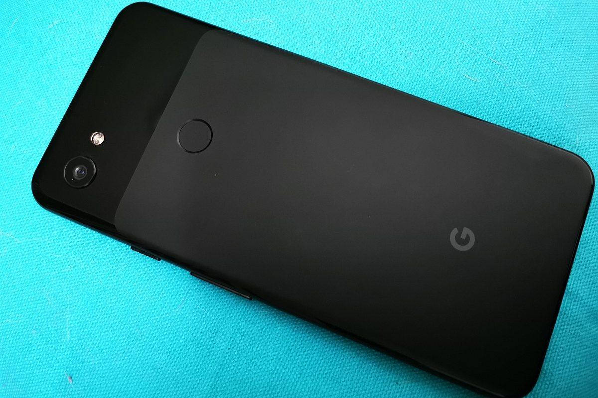 

Смартфон Google Pixel 2 4/64GB Just Black 5" 12.2мп 2700 мАч, Черный