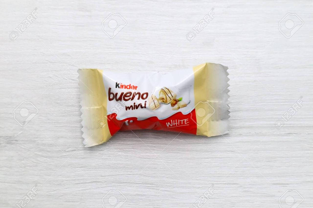 

Конфета Kinder Bueno White Mini 6 g