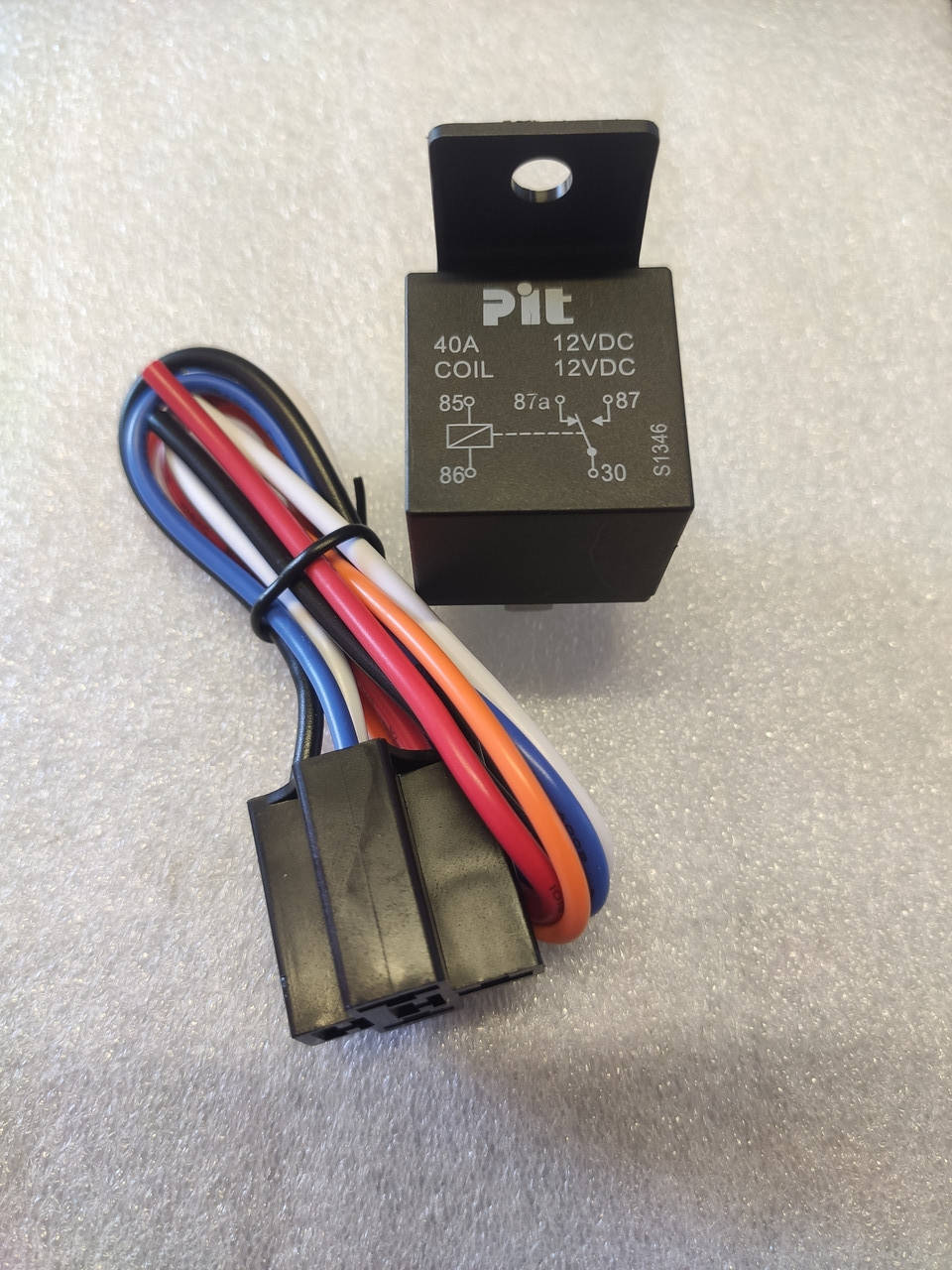 

Реле Pit (40A, 12В) / Пятиконтактное реле 40 A 12 В DC с гнездом.