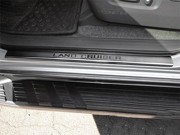 

Накладки на пороги Toyota Land Cruiser 120 Prado 2002- Nataniko Premium