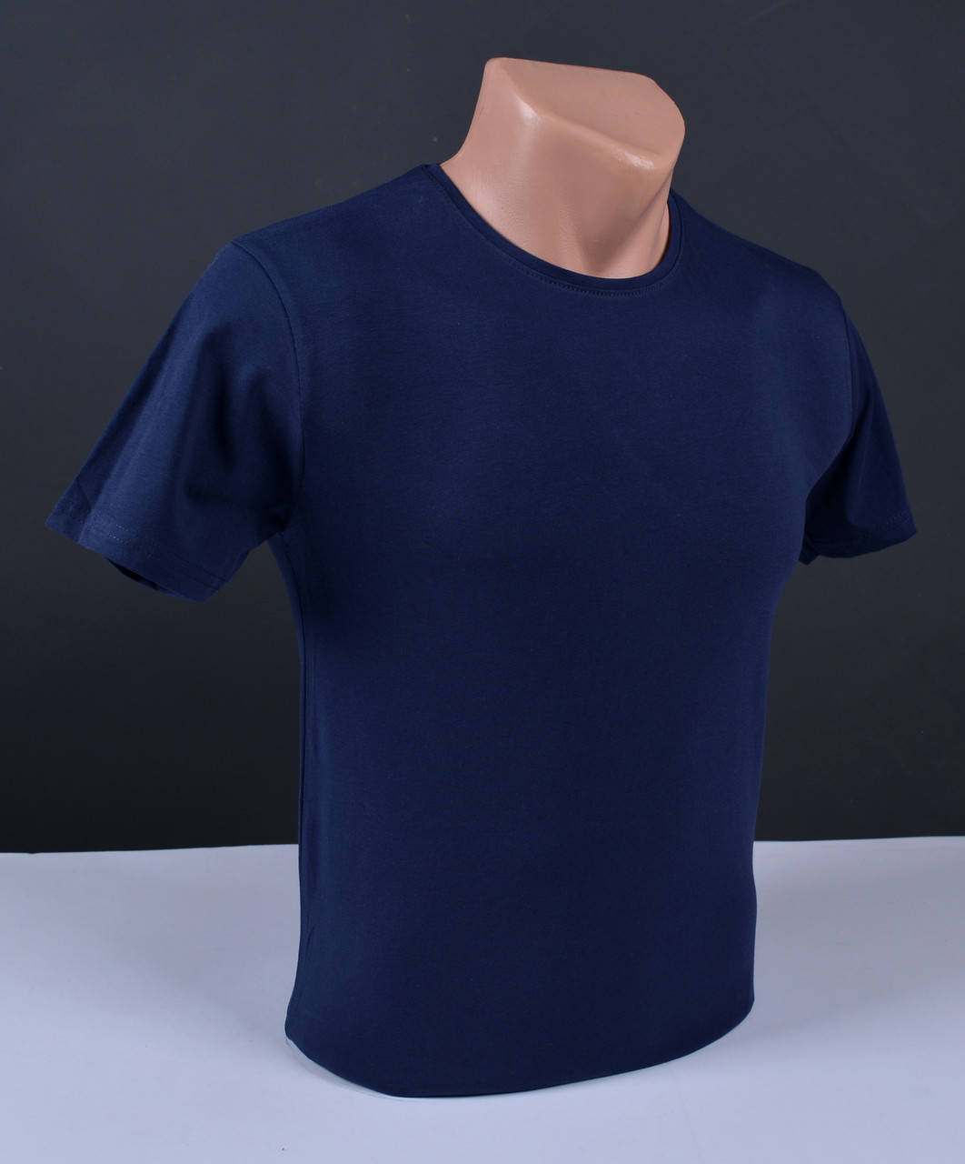 

Мужская футболка однотонная синяя Турция 4514 5XL