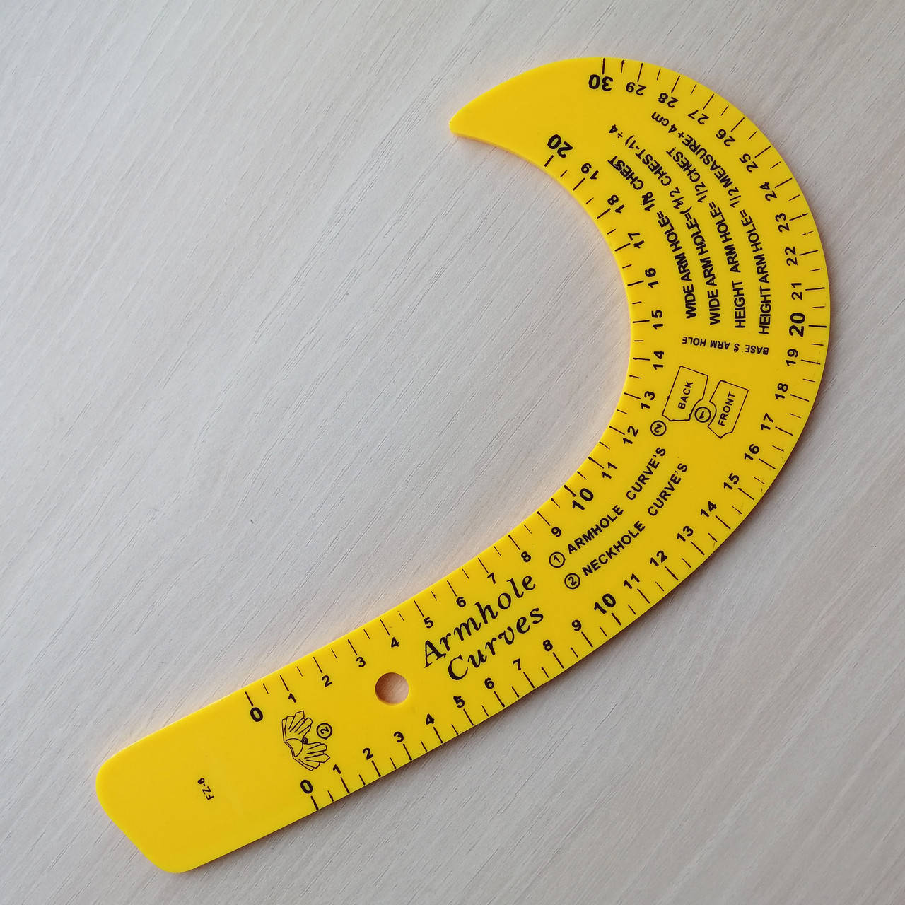 

Лекало помаранчеве "ARMHOLE CURVES"