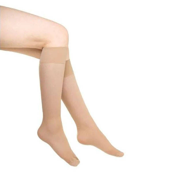 

Капроновые женские гольфы, размер 35-38 (20 den), цвет бежевый