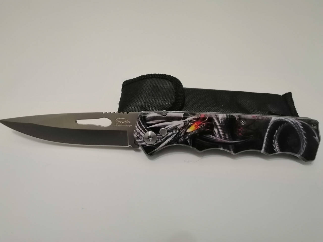 

Нож выкидной для рыбаков и охотников 24см. с чехлом. дракон