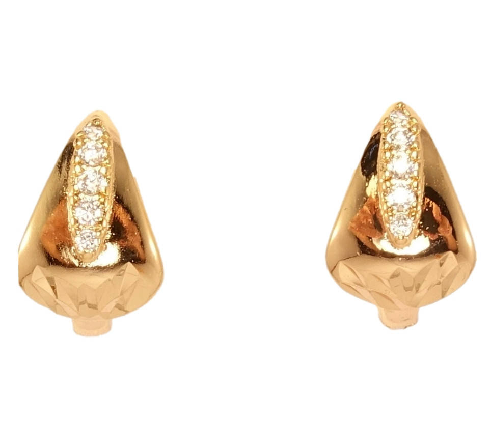 

Серьги Xuping Позолота 18K колечки "Выпуклые треугольники с цирконием"