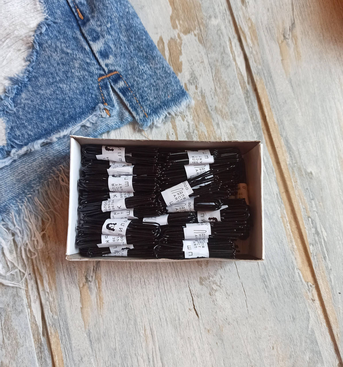 

Шпилька, Цвет: Черный, 5 см