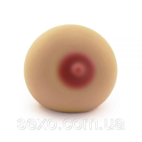 

Грудь Souvenirs большая, 8 см.