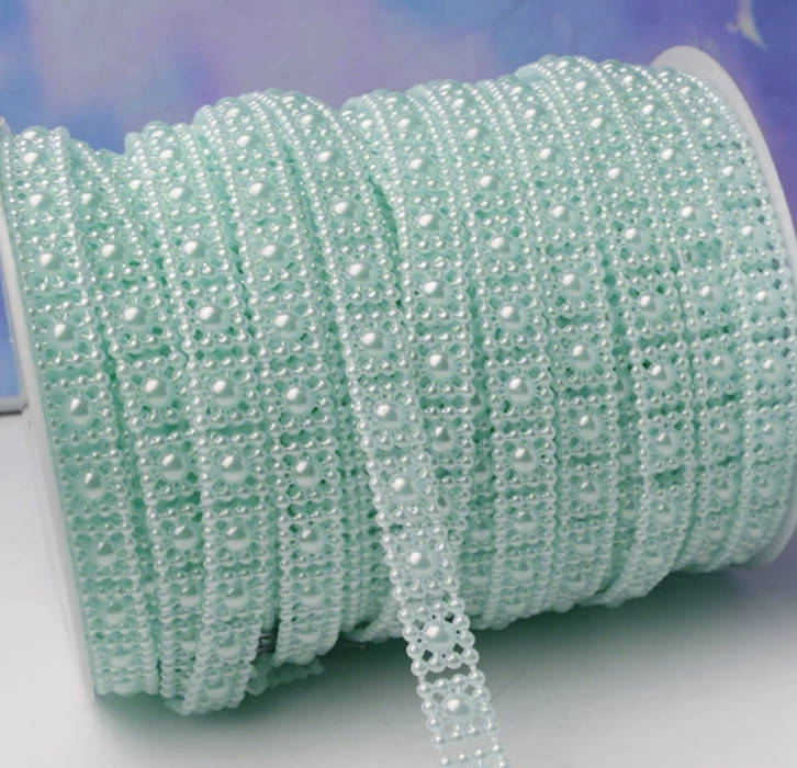 

Тесьма из полужемчуга (жемчужная тесьма), имитация жемчуга, бирюзовая, 10 мм, Бирюзовый