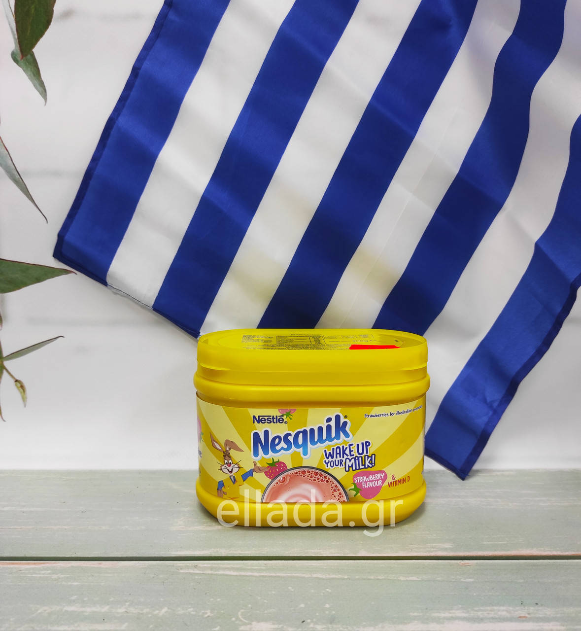 

Nesguik какао с клубникой