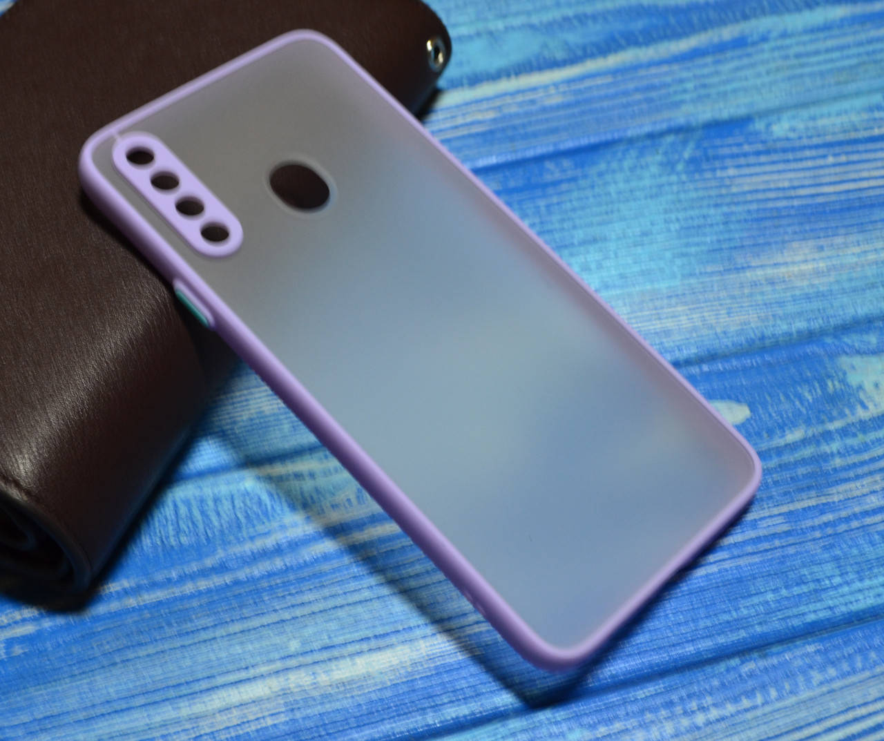 

Противоударный чехол c защитой камеры для Samsung A20s, Фиолетовый