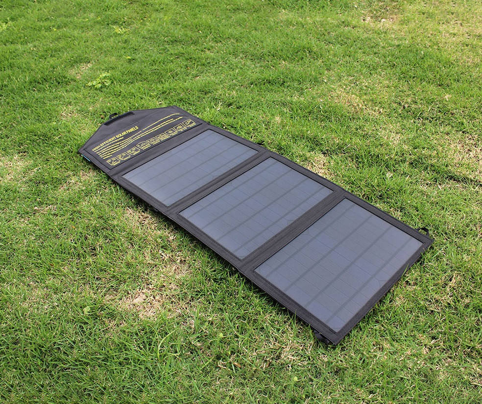

Складное солнечное зарядное устройсто Solar Ying 6358 EU 21W,