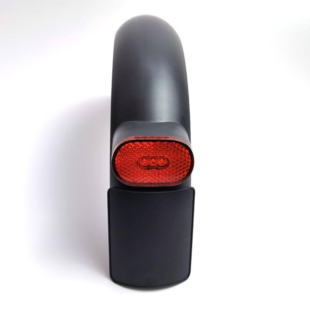 

Заднее крыло + фонарик для электросамоката Xiaomi М365 Pro 2