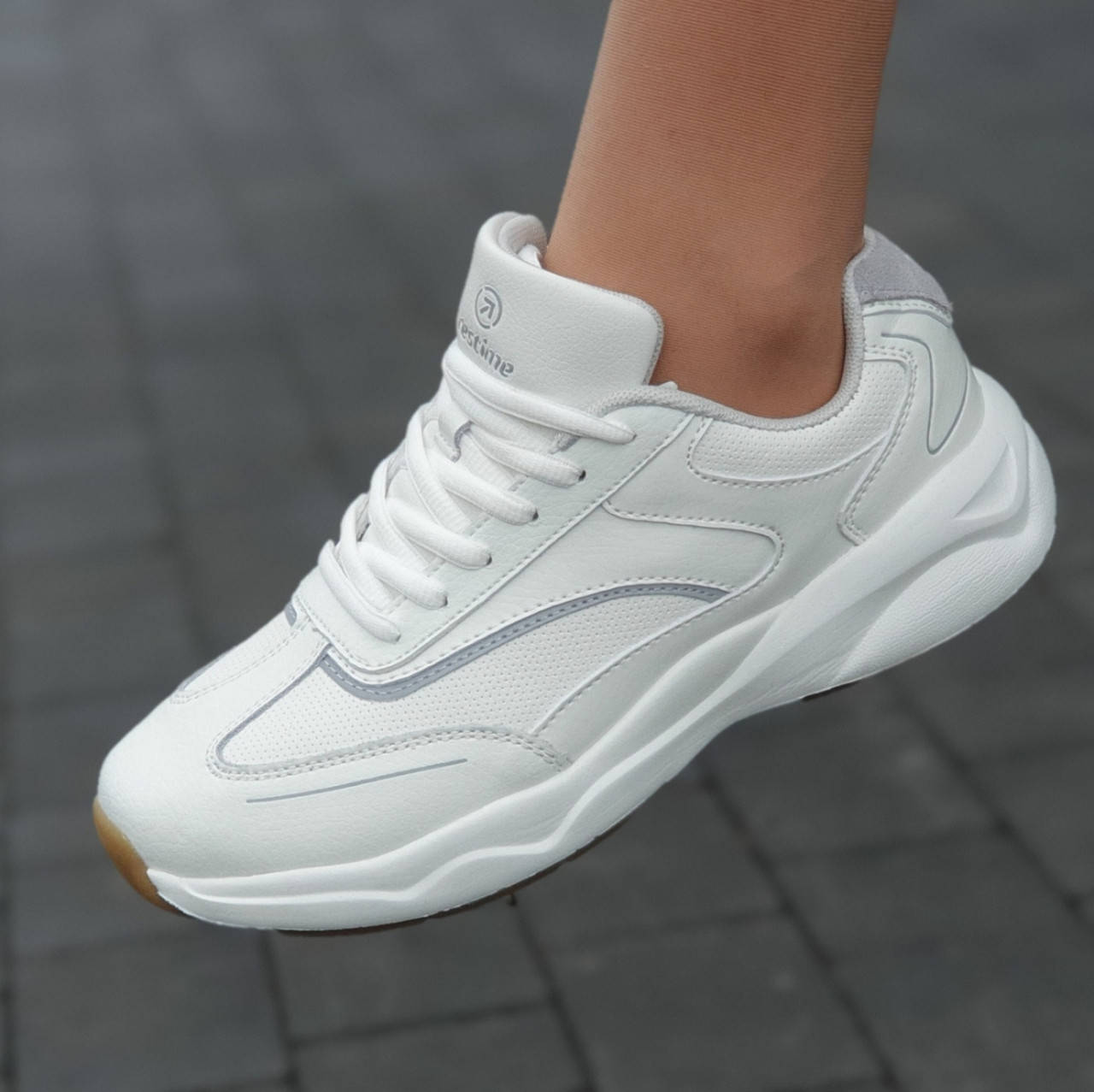 

Кроссовки женские белые (Код: Л1660), Белый