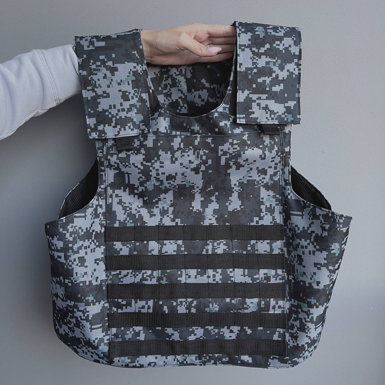 

Плитоноска тактическая, жилет для плитоноски, армейский жилет, бронижилет, солдатский жилет под плиты