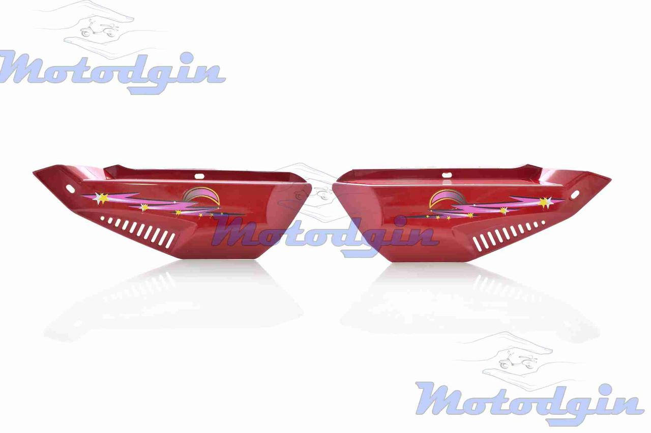 

Пластик Delta боковая пара на бардачек