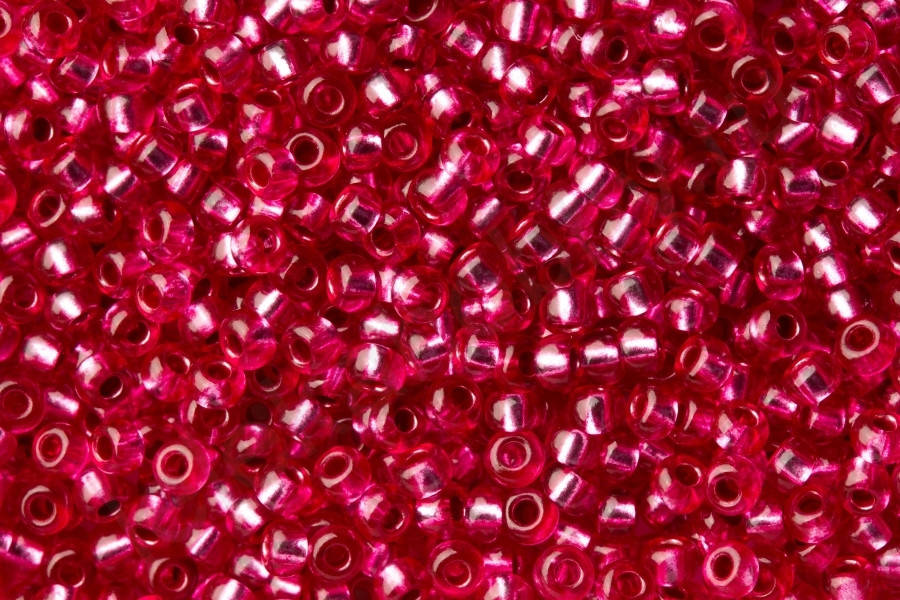 

Бисер Preciosa Чехия №08298 1г, розовый темный, блестящий