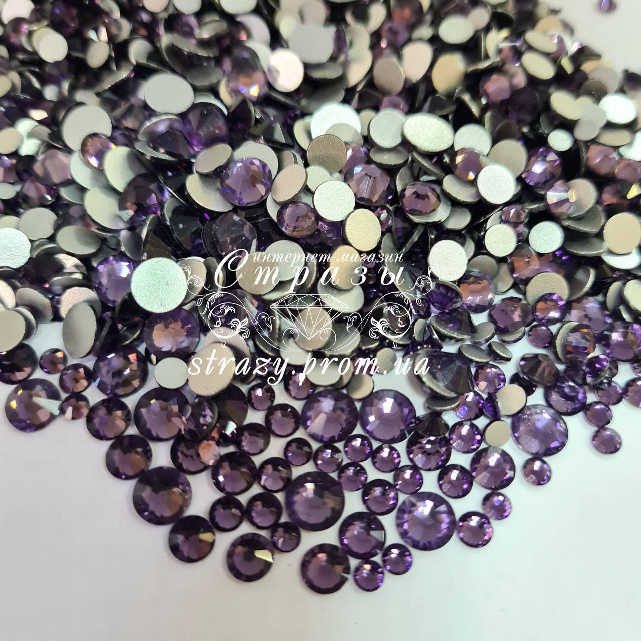 

Стразы Violet Микс размеров 1400шт (ss12,ss16,ss20,ss30) "Crystal Premium"