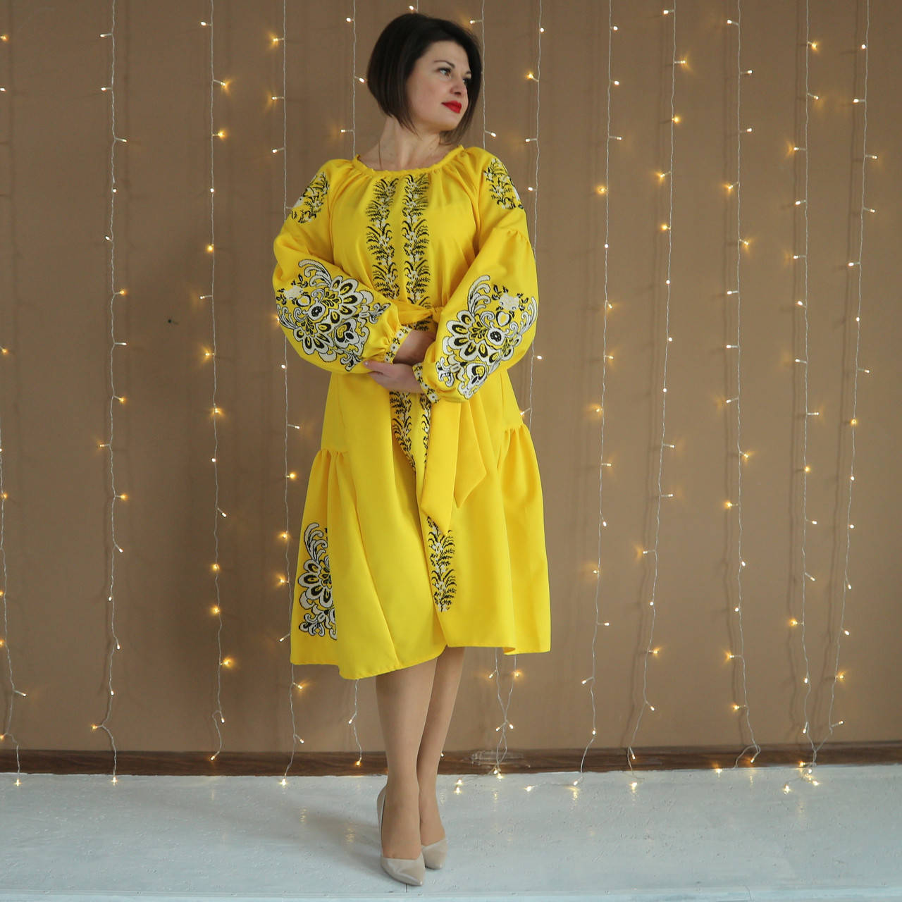 

Вышитое платье "Дарлин" PJ-0028, Желтый