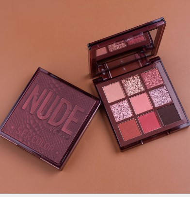 

Палетка теней для век NUDE Rich