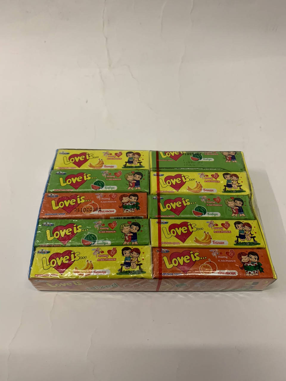 

Жевательная резинка LOVE IS...
