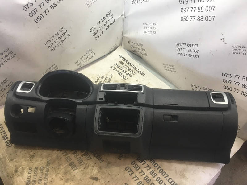 

Торпедо Skoda Fabia