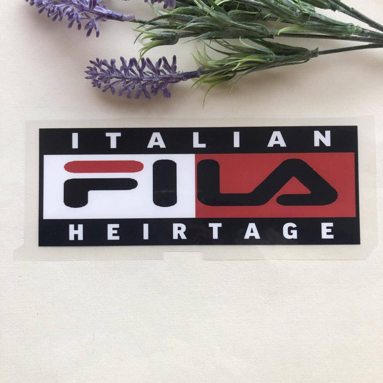 

Термоаппликация, наклейка на одежду Надпись "ITALIAN HEIRTAGE" 19х7 см., Белый