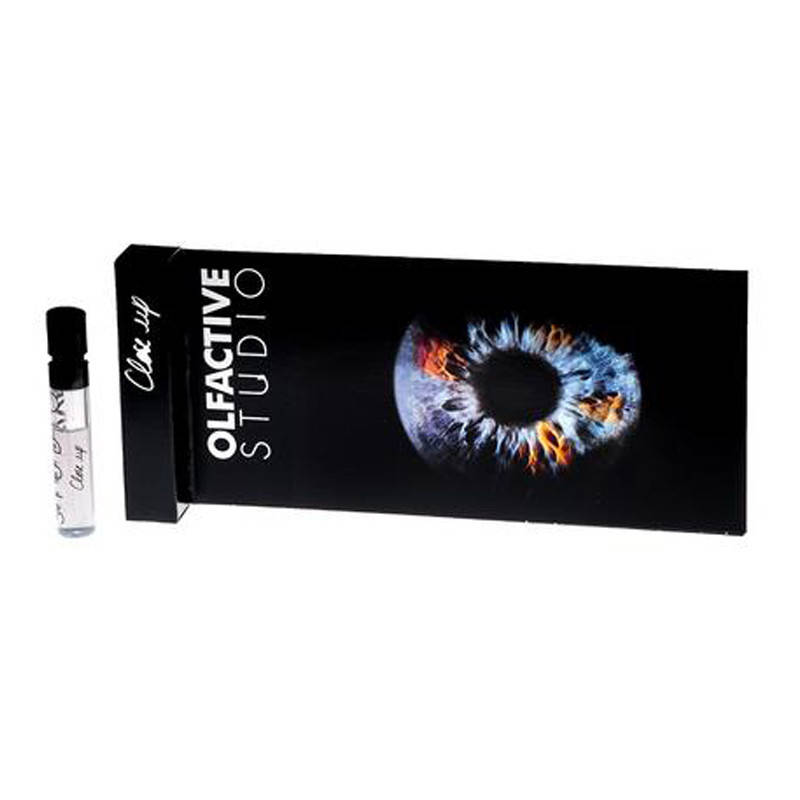 

Olfactive Studio Close Up Парфюмированная вода (пробник) 1.2ml (3760209750812)