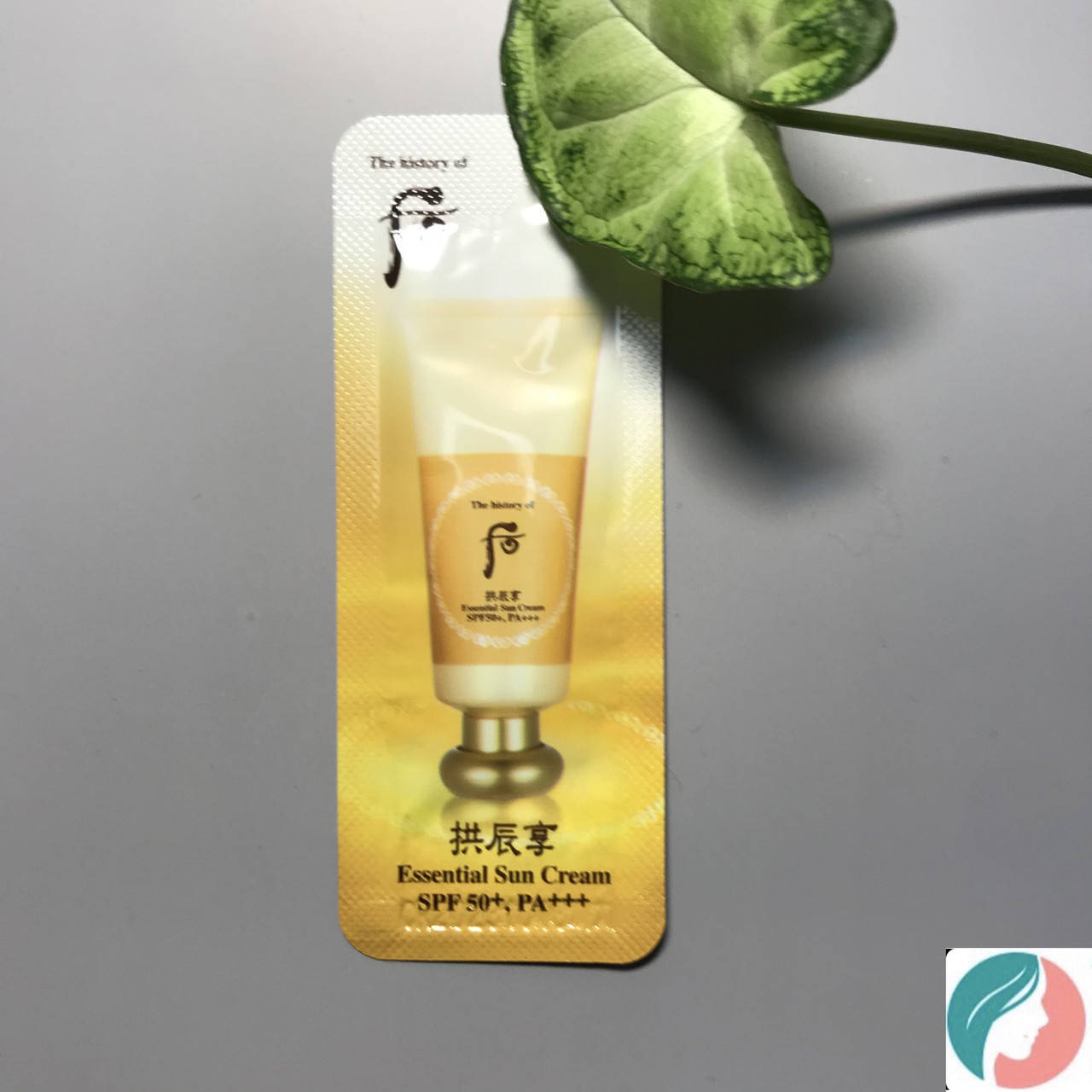 

Солнцезащитный крем , The History of Whoo Gongjinhyang Jin Hae Yoon Essential Sun Cream (SPF50+ PA+++)