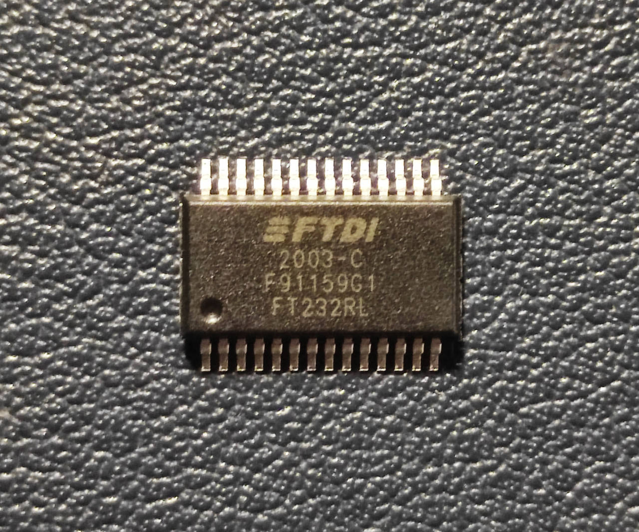 

Микросхема FT232RL SSOP-28 \ FTDI