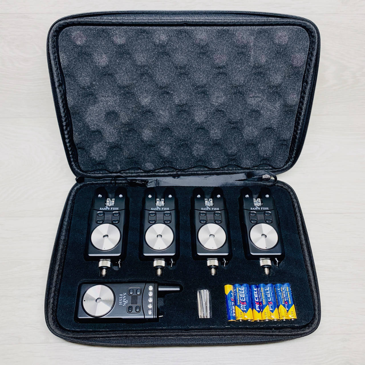 

Набор электронных сигнализаторов в кейсе Sams Fish