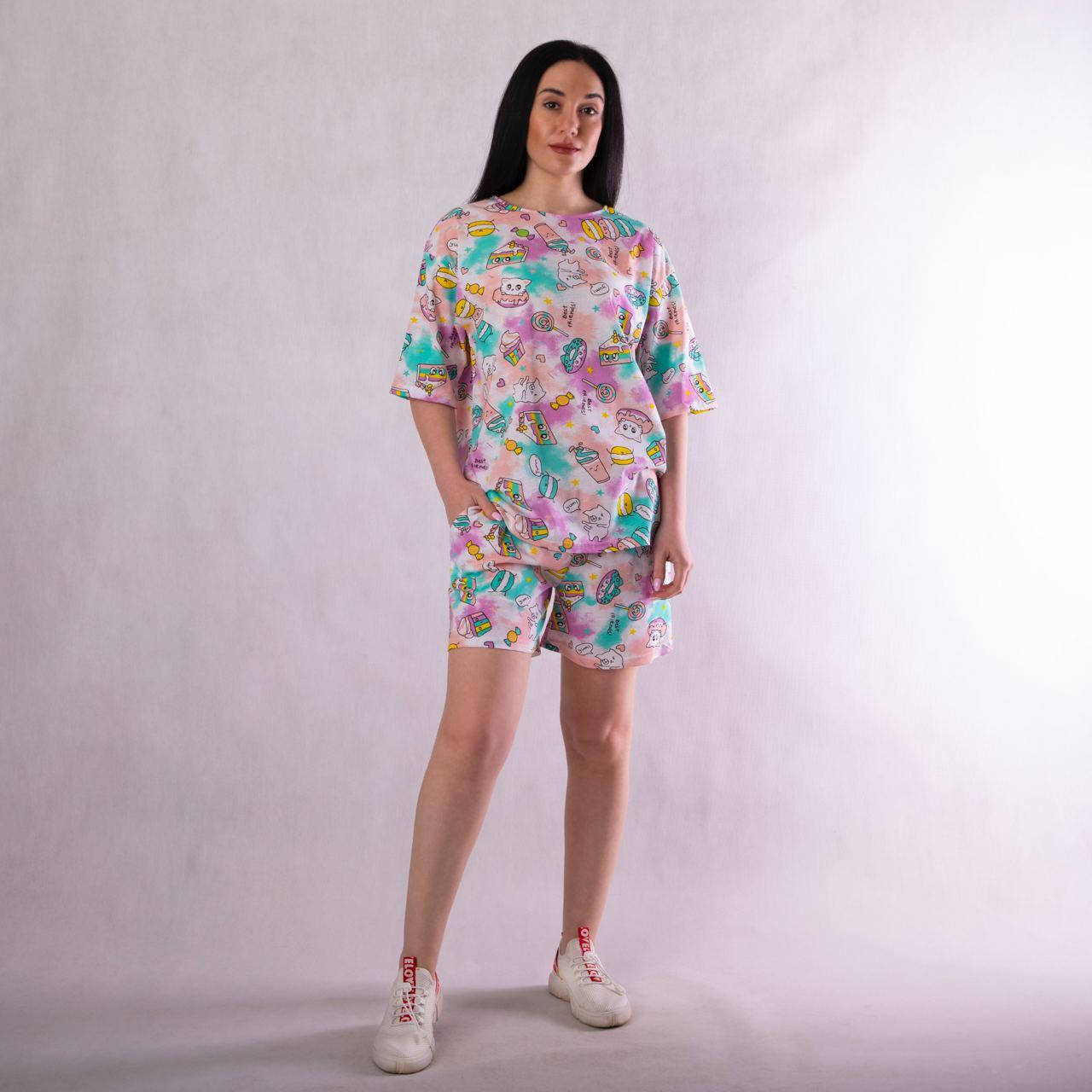 

Летний разноцветный костюм футболка с шортами " Мультицвет" Стиль OVERSIZE (44 и 50) 50-54, Разные цвета