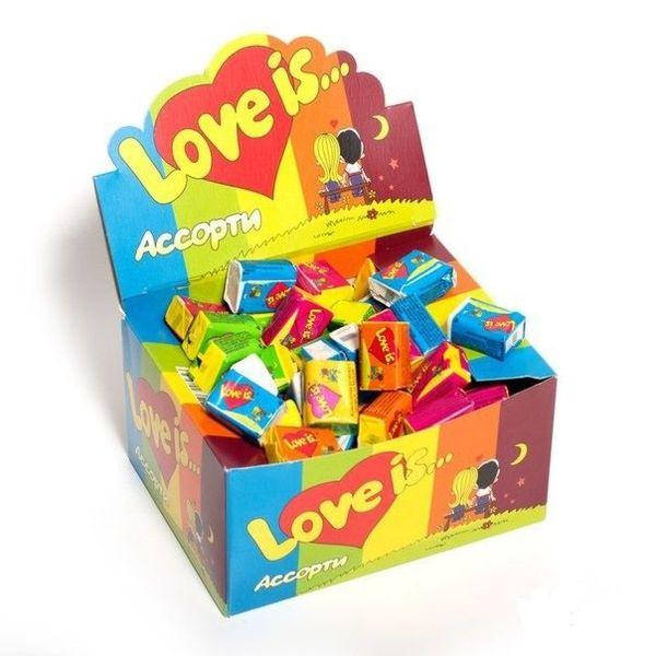 

Жевательная жвачка резинка Love is лове ис ассорти 5 вкусов в подарочной упаковке