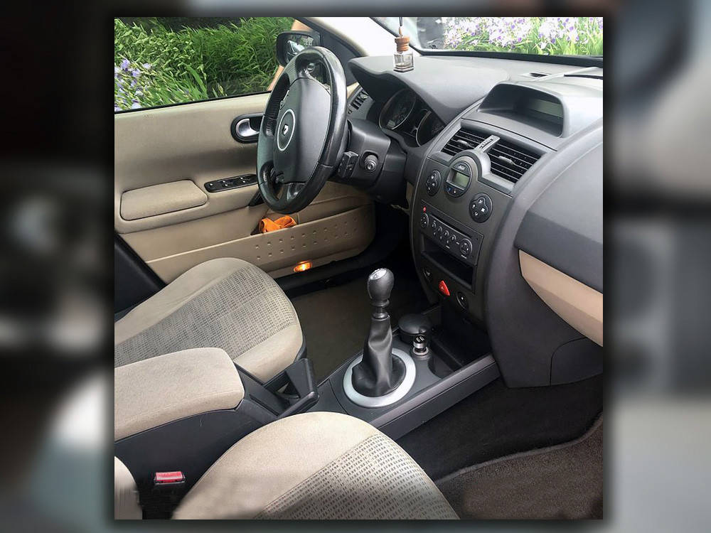 

Чехол ручки кпп Renault Megane 2 2002-2008 (Orticar)