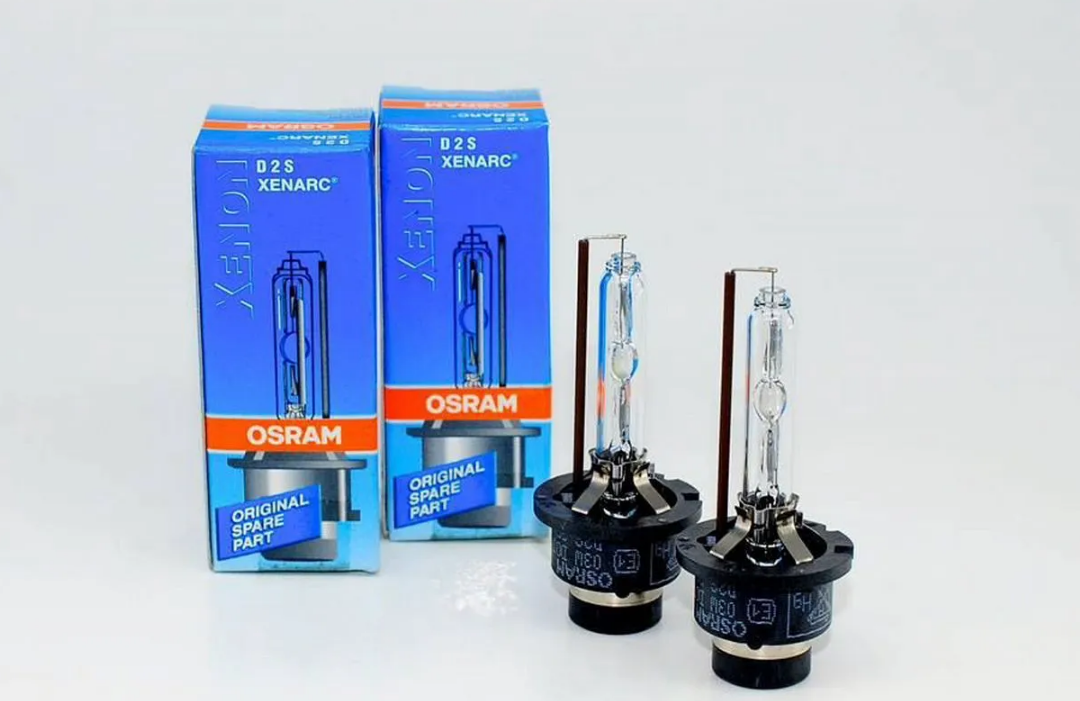 

Ксеноновая лампа D2S osram штатная
