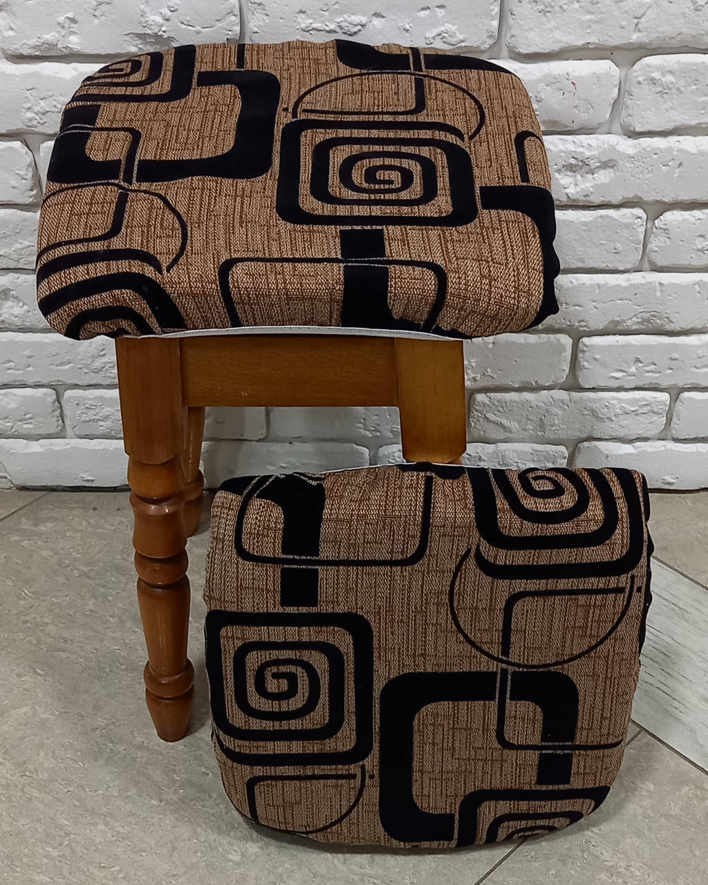 

Чехол на табурет , комплект 4шт.