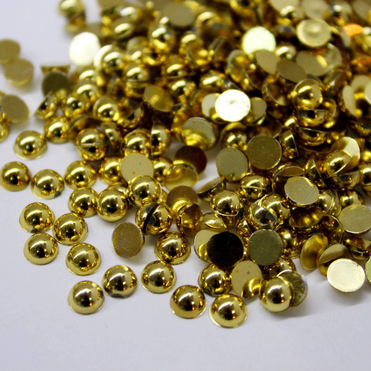 

Полужемчуг акриловый Gold 3 мм (100шт)