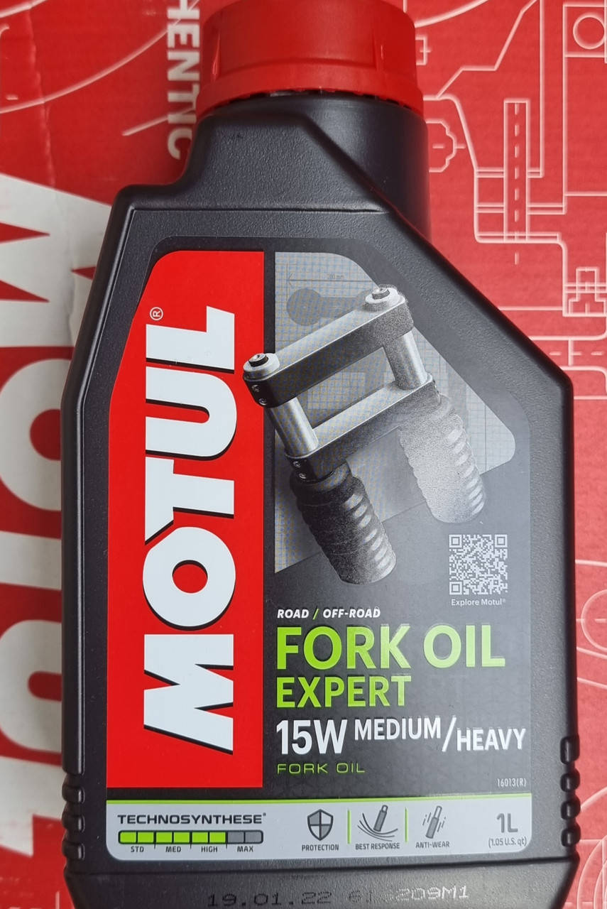 

Масло вилочное Motul FORK OIL EXPERT MEDIUM HEAVY SAE 15W (1L)