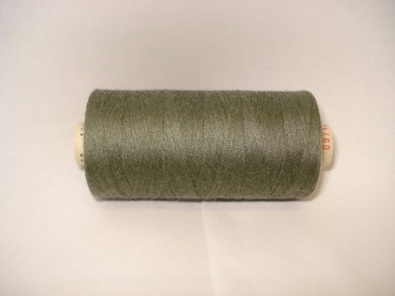 

Нитка ALTERFIL №120 1000м.col 09742 т.серо-оливковый