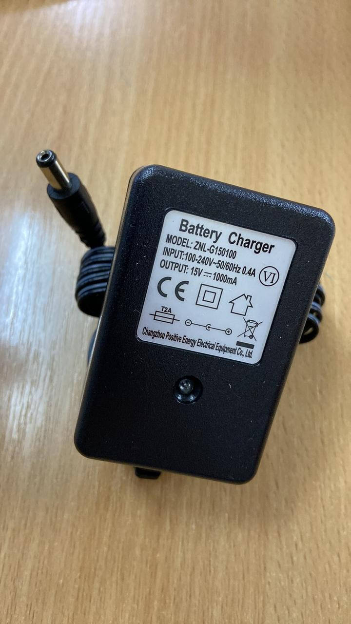 

Зарядка детского электромобиля M 4179-CHARGER 15V, 1000mA с индикатором
