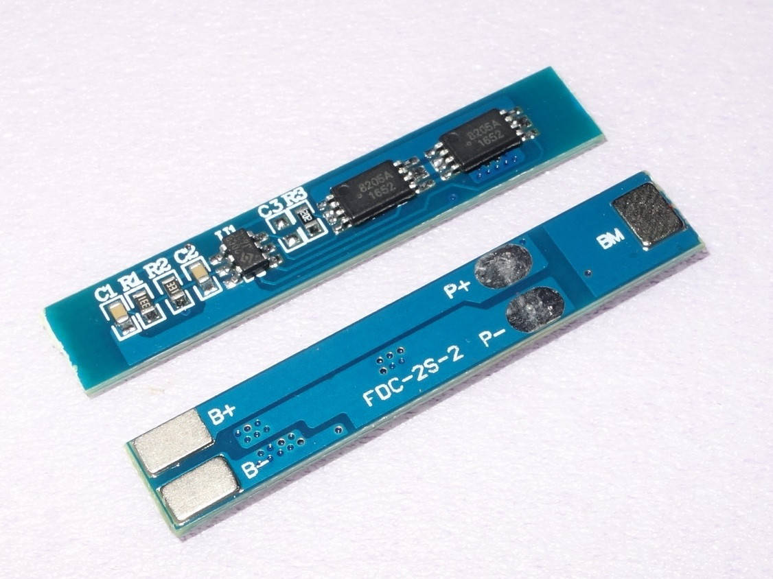 

BMS 2S Контроллер заряда разряда (плата защиты) 5А 8.4V Li-Ion 18650