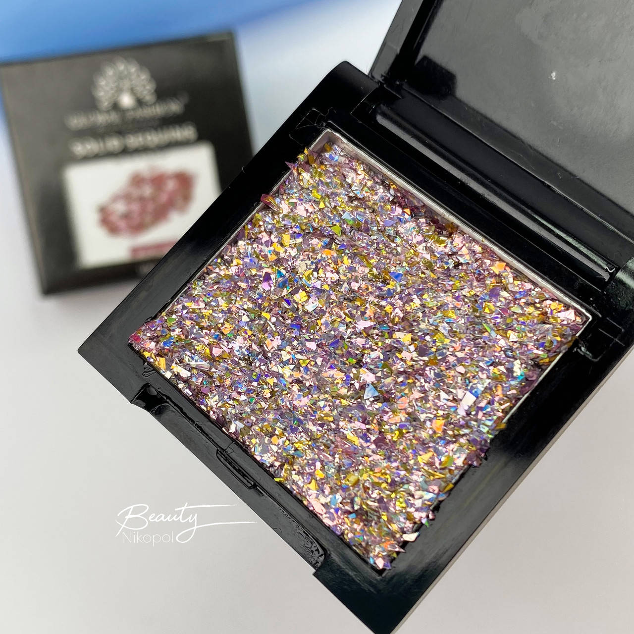

Гель краска с глиттером Global Fashion Solid Sequins color gel 07, 5 мл