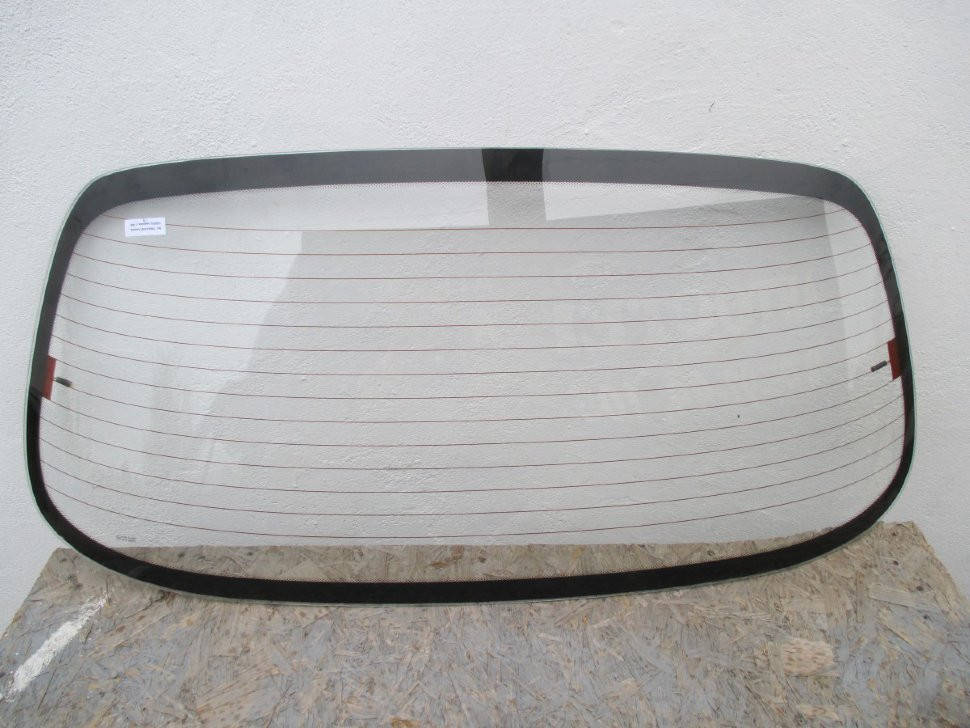 

Стекло заднее DAEWOO LANOS с э/о, 6900-6303016 (Украина Safe Glass)