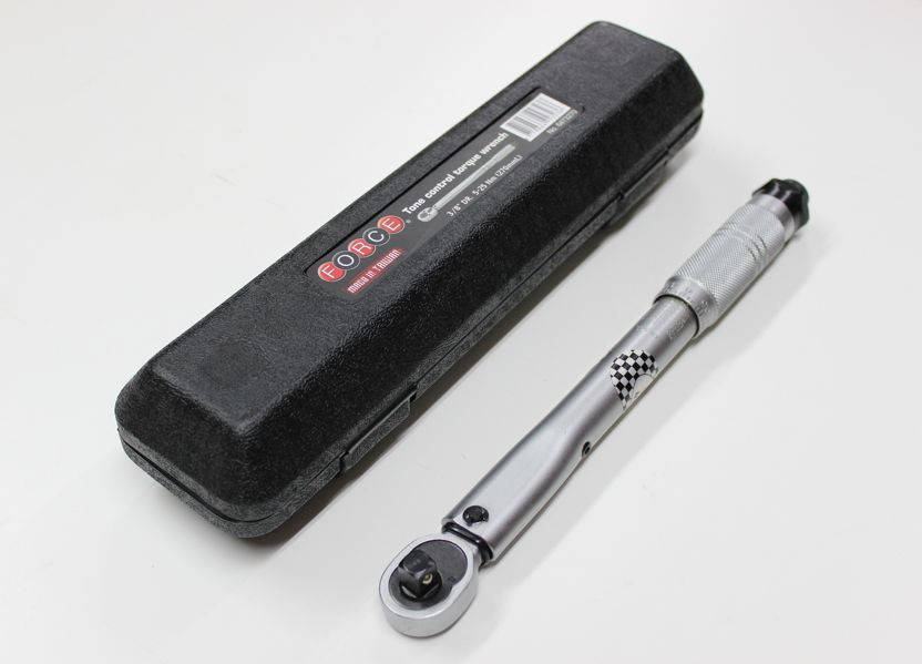 

Ключ динамометрический 3/8" 19-110 Нм 365 мм FORCE 6473365